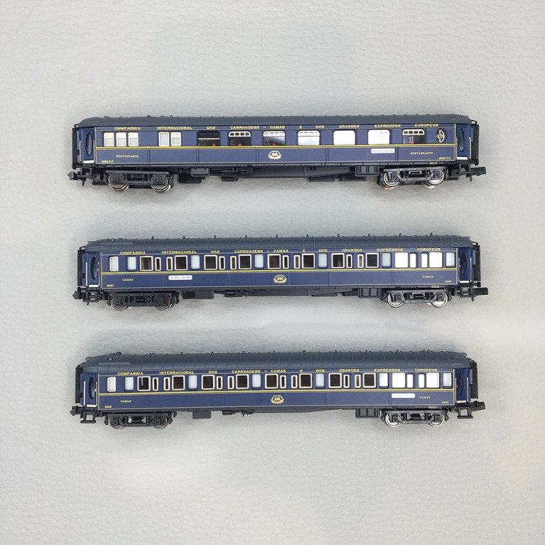 Coffret 3 voitures CIWL Sud-Express 2/2 VPC Étoile du Nord WL Ep. III-IV - ARNOLD HN4487 - N 1/160