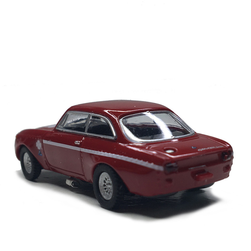 Alfa Romeo Giulia, Gta 1300 Junior, rouge, 1972 - Minichamps 870124020 - 1/87