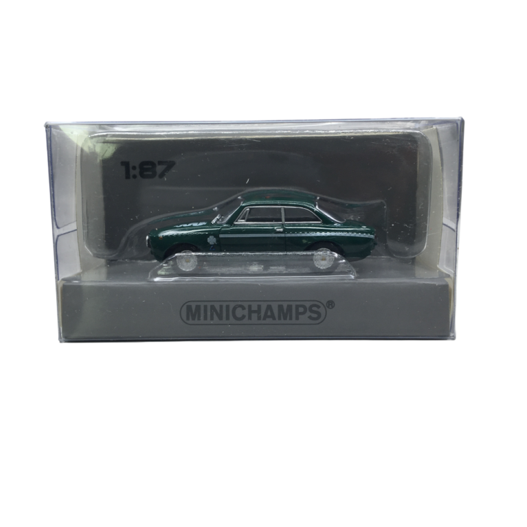 Alfa Romeo Giulia, Gta 1300 Junior, vert, 1972 - Minichamps 870124022 - 1/87