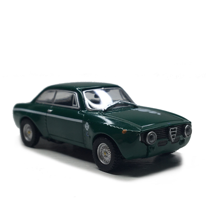 Alfa Romeo Giulia, Gta 1300 Junior, vert, 1972 - Minichamps 870124022 - 1/87