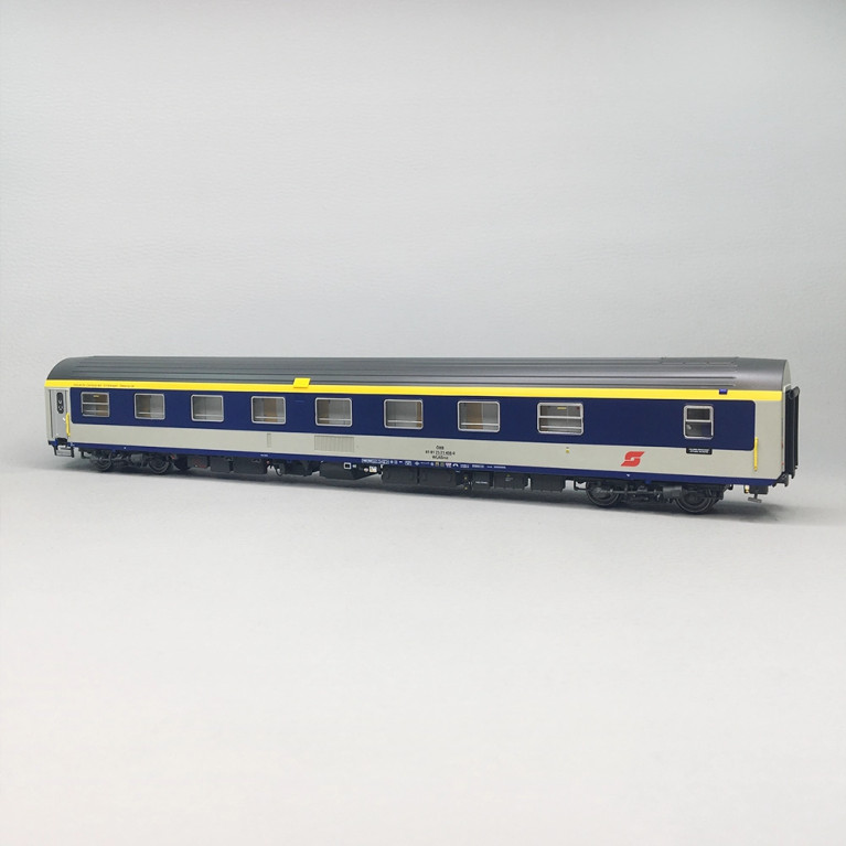 Voiture-lits WLABmz 71-71 gris clair/bleu ligne jaune, ÖBB, Ep. V - LS MODELS 47080 - HO 1/87