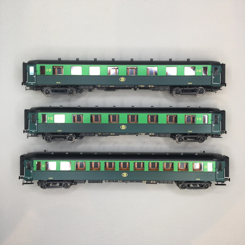 Coffret 3 voitures I2 A2B6 + C11 vert clair/foncé toit noir, SNCB, Ep. IIIa - LS MODELS 42107 - HO 1/87