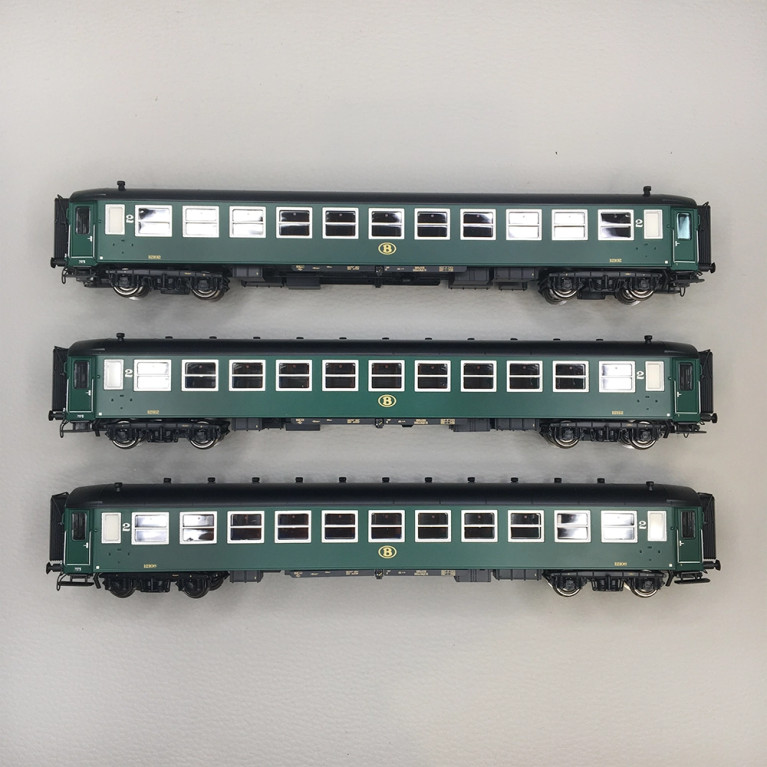 Coffret 3 voitures I2 B11 verte toit noir, SNCB, Ep. IIIc - LS MODELS 42102 - HO 1/87