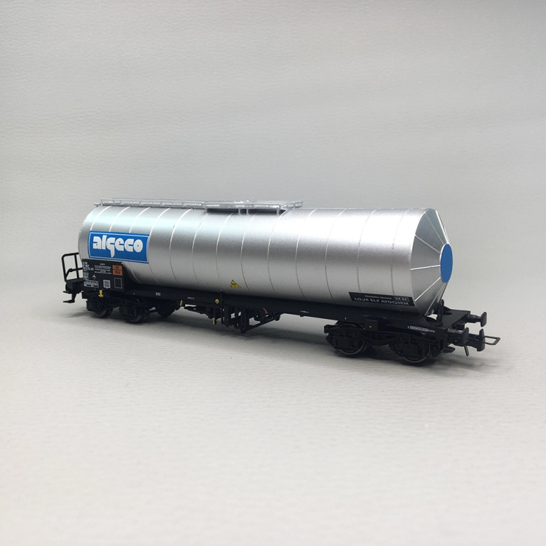 Wagon-citerne à 4 essieux "Algeco", livrée chrome/argent, SNCF, Ep. IV - JOUEF HJ6324 - HO 1/87