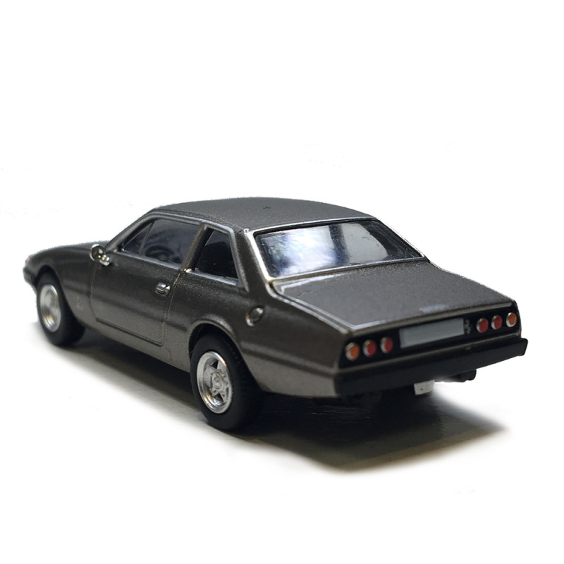 Ferrari 365 GT4 2+2, gris métallisé, 1972 - PCX 871603 - HO 1/87