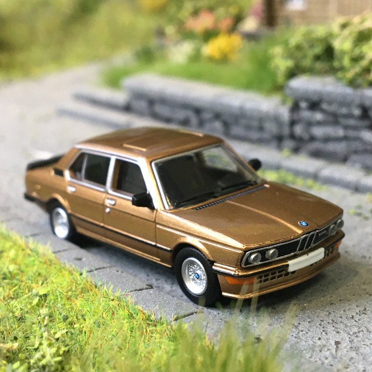 BMW M 535i E12, or, 1980 - PCX 871604 - HO 1/87