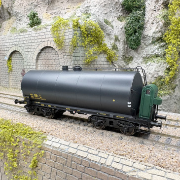 Wagon-citerne léger Uerdingen ZZ [P] N°921768, SNCB, Ep. III - BRAWA 49633 - HO 1/87