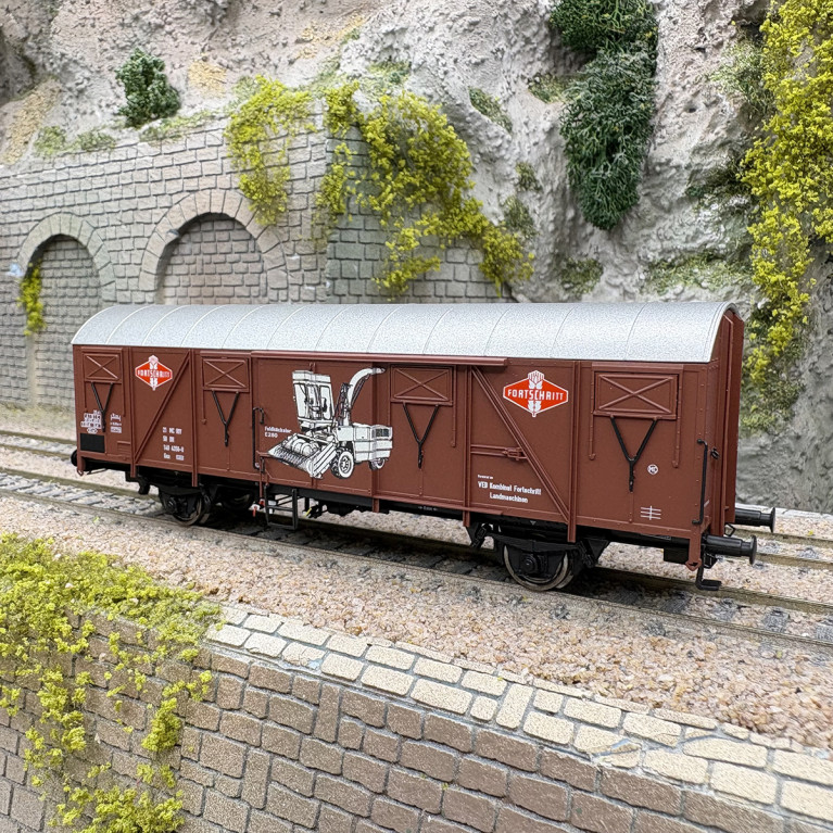 Wagon de marchandises couvert Gos N°21 50 140 4356-0 "Fortschritt", DR, Ep. IV - BRAWA 51352 - HO 1/87