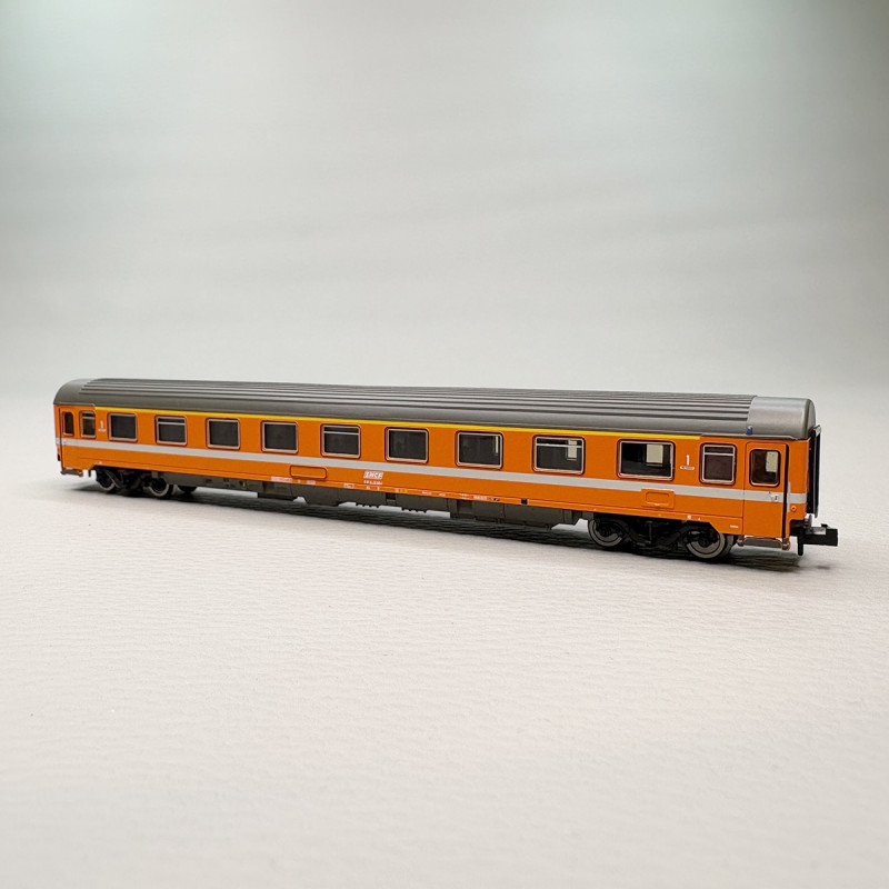 Voiture de 1re classe Eurofima VSE A9u, logo encadré, SNCF, Ep. IV - FLEISCHMANN 6260087 - N 1/160