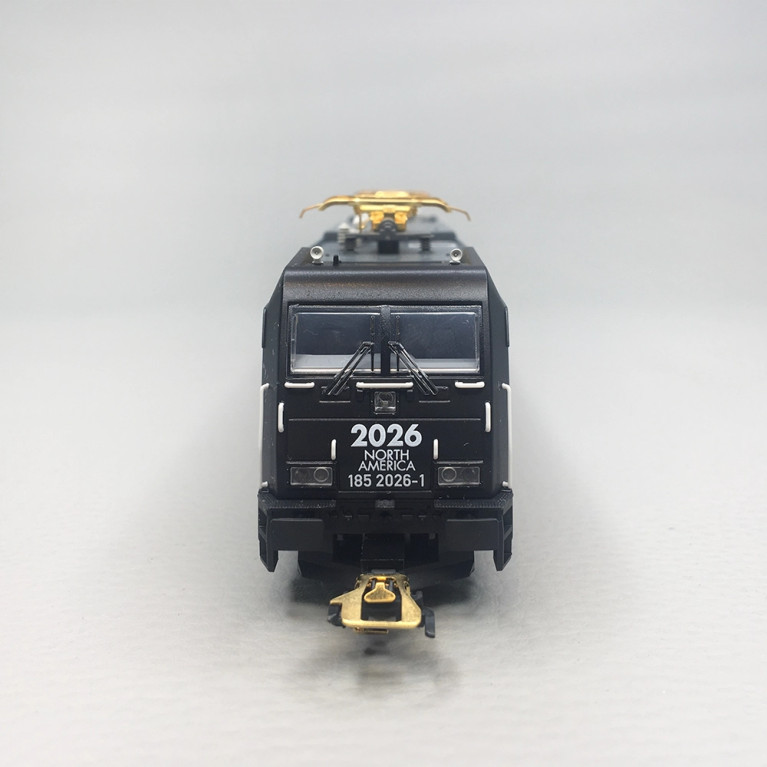 Locomotive électrique BR 185.2, spéciale Coupe du monde Football 2026, drapeau France, Ep. VI - MARKLIN 36269 - HO 1/87