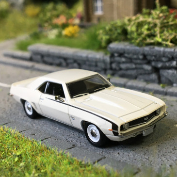 Chevrolet Camaro SS, blanc, 1969 - BREKINA 18375 - HO 1/87