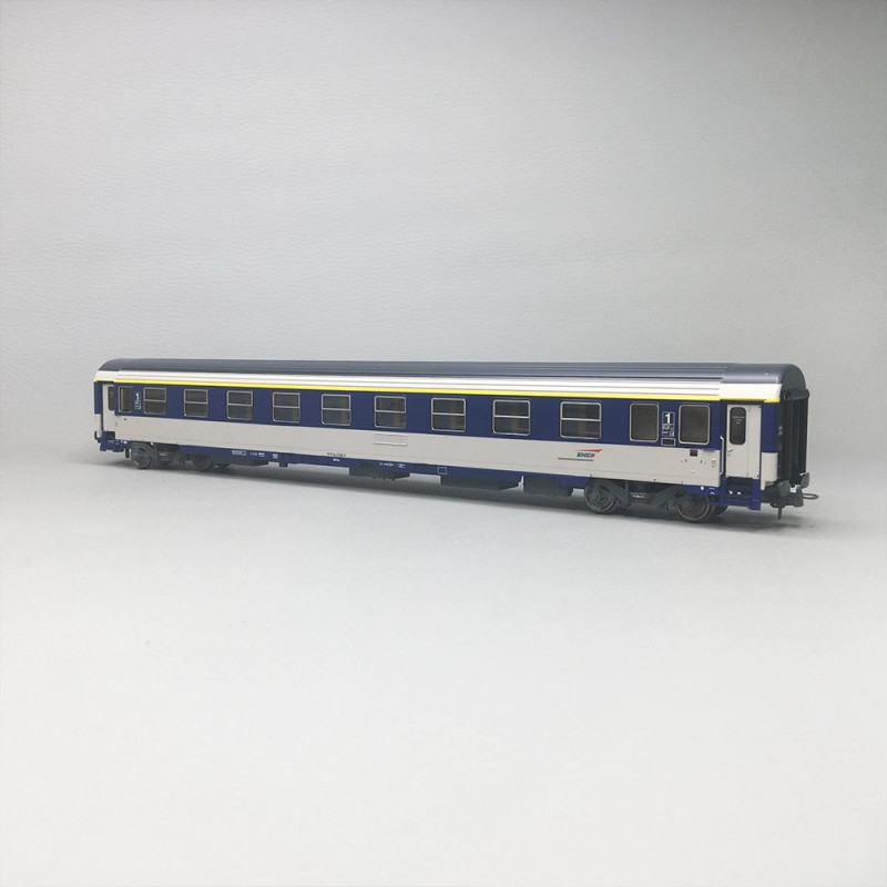 Voiture Corail VU couchettes A9c9x, bleu TEN et blanc, logo casquette, SNCF, Ep. V-VI - REE JM-042 - HO 1/87