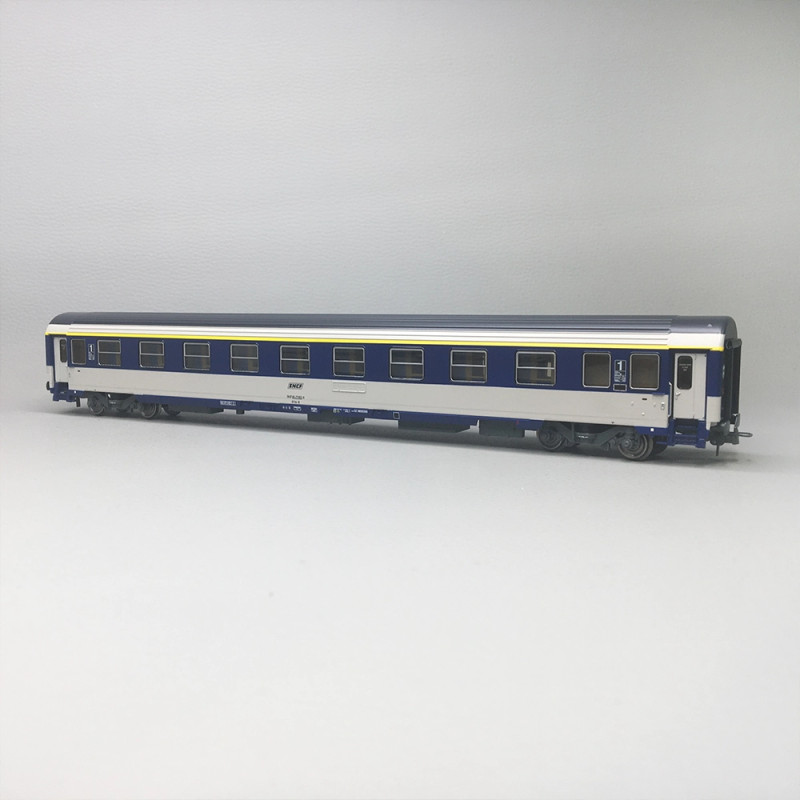 Voiture Corail VU couchettes A9c9x, bleu TEN et blanc, logo encadré, SNCF, Ep. IV-V - REE JM-034 - HO 1/87