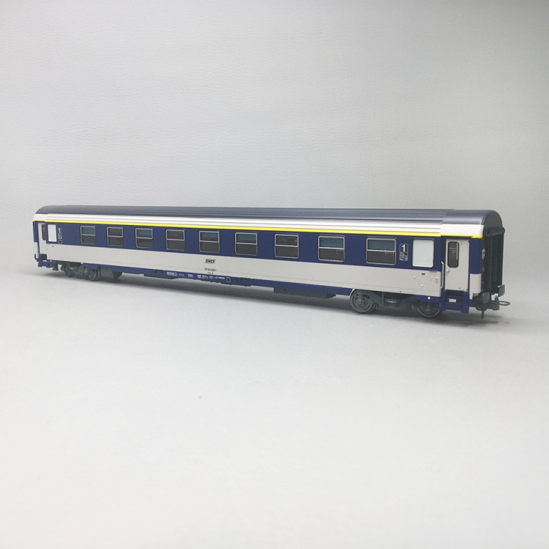 Voiture Corail VU couchettes A9c9x, bleu TEN et blanc, logo encadré, SNCF, Ep. IV-V - REE JM-034 - HO 1/87