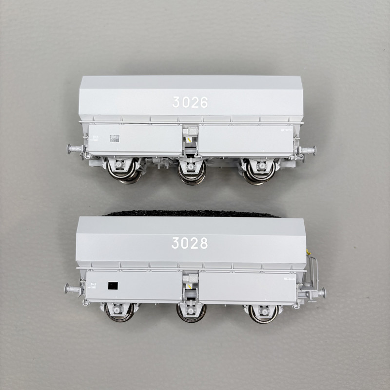 Coffret de 2 wagons coke MH45 "HBL", chargement de coke, SNCF, Ep. IV-V - REE WB-966 - HO 1/87