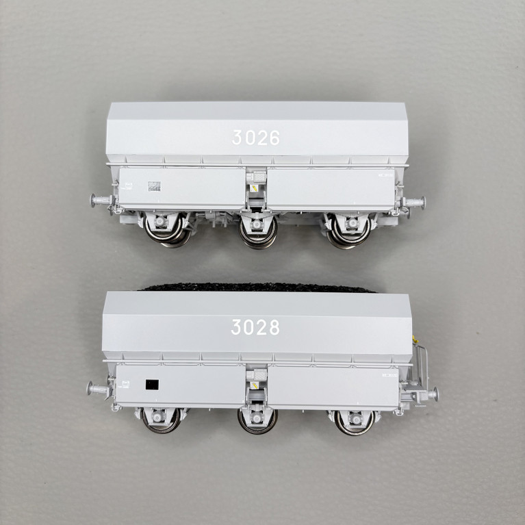 Coffret de 2 wagons coke MH45 "HBL", chargement de coke, SNCF, Ep. IV-V - REE WB-966 - HO 1/87