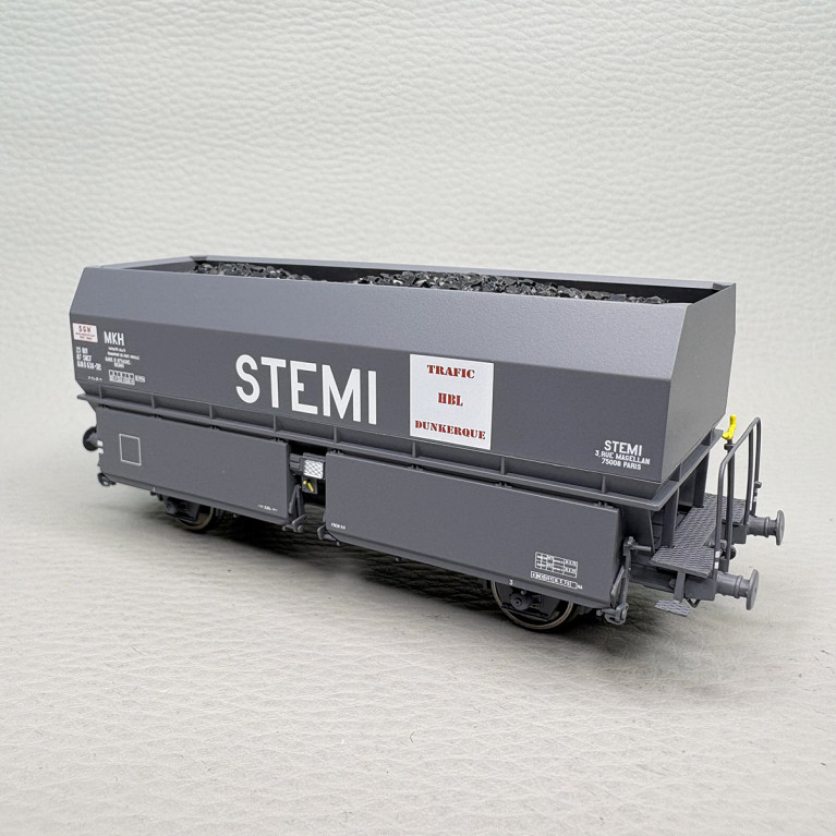 Coffret de 2 wagons coke MH45 "STEMI", chargement de coke, SNCF, Ep. IV-V - REE WB-967 - HO 1/87