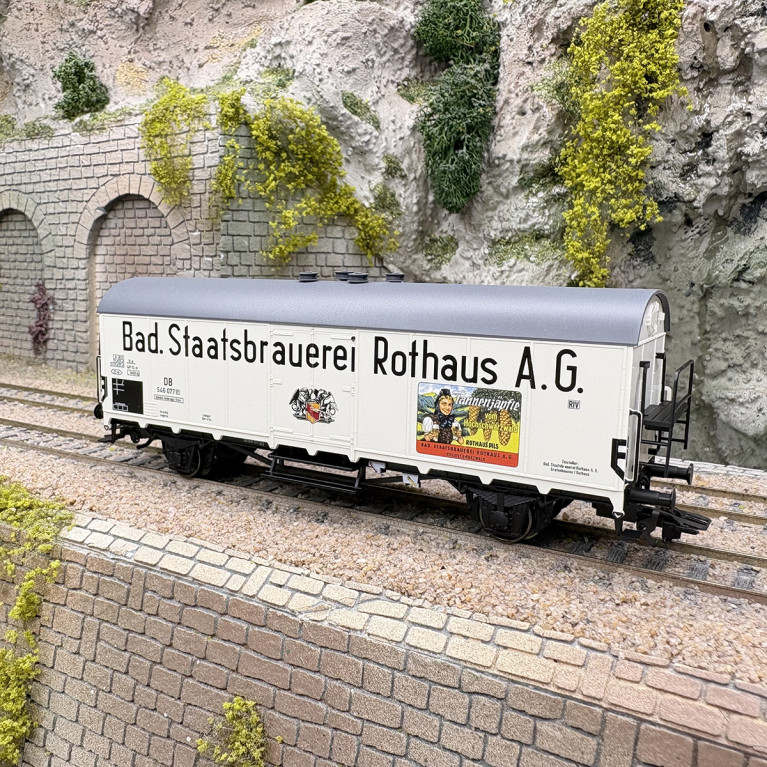 Wagon réfrigérant Tnoms 35 "Rothaus Tannenzäpfle", DB, Ep. III - MARKLIN 46805 - HO 1/87
