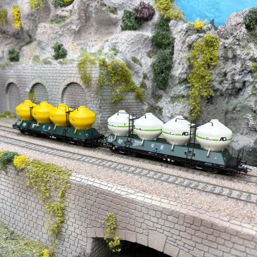Coffret de 2 wagons-citernes Uacs 451.1, CSD, Ep. IV - ROCO 6600236 - HO 1/87