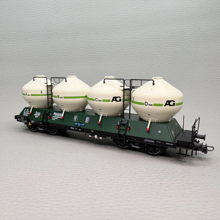 Coffret de 2 wagons-citernes Uacs 451.1, CSD, Ep. IV - ROCO 6600236 - HO 1/87