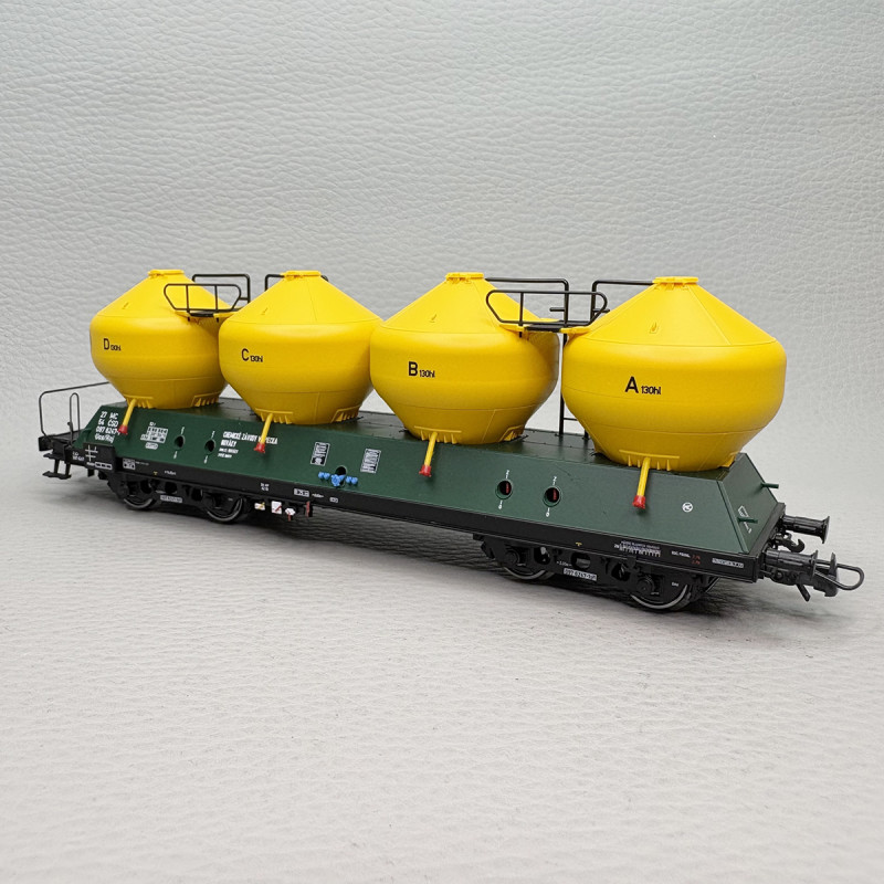 Coffret de 2 wagons-citernes Uacs 451.1, CSD, Ep. IV - ROCO 6600236 - HO 1/87
