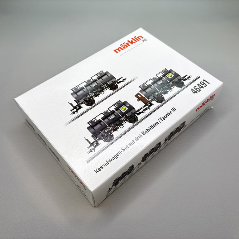 Coffret de 3 wagons-citernes à 3 cuves, "Benzin- und Petroleumgesellschaft Hamburg", DB, Ep. III - MARKLIN 46491 - HO 1/87
