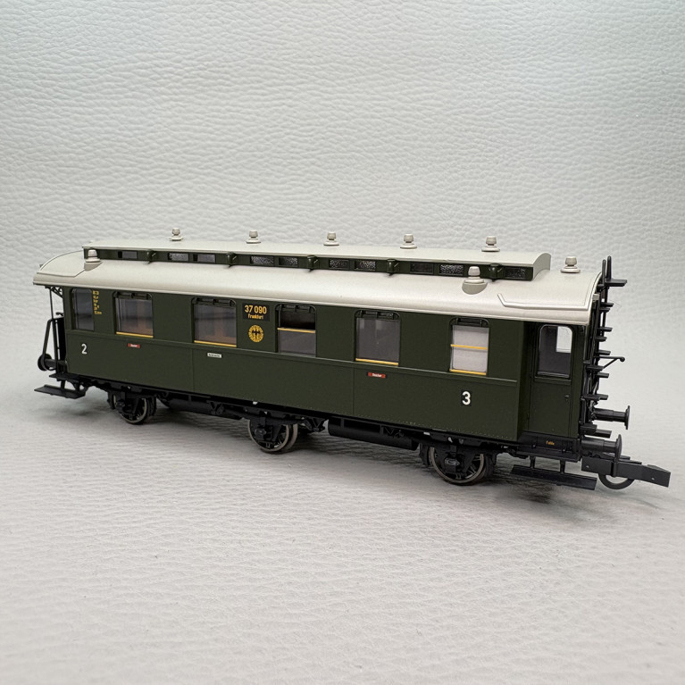 Voiture 2e/3e classe à couloir BC3i pr05, DRG, Ep. II - ROCO 6200255 - HO 1/87