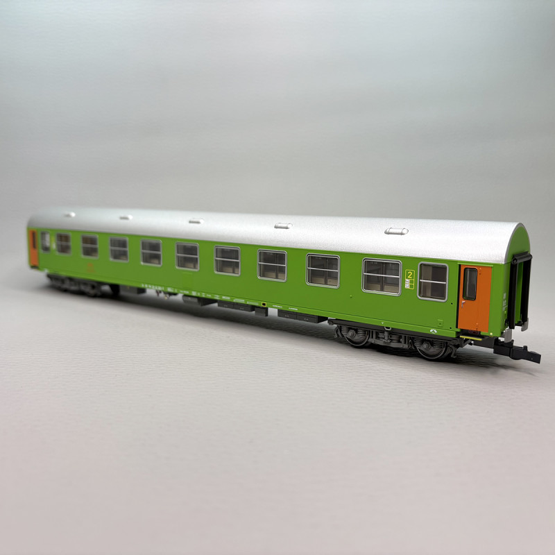 Voiture 2e classe Y/B-70 type B, ZSSK, Ep. V-VI - ROCO 6200232 - HO 1/87