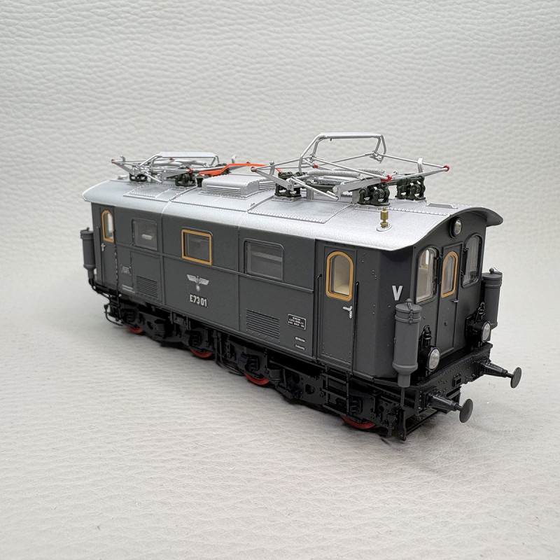 Locomotive électrique E73 01, DRG, Ep. II, DC analogique - BRAWA 70180 - HO 1/87