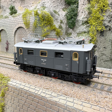 Locomotive électrique E73 01, DRG, Ep. II, DC analogique - BRAWA 70180 - HO 1/87