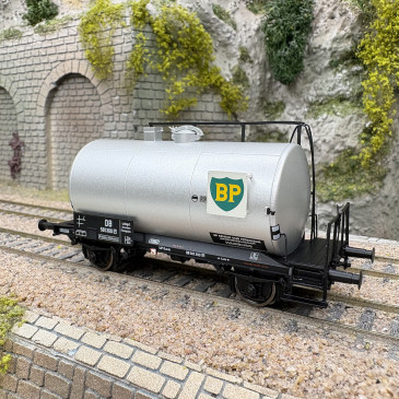 Wagon citerne léger Uerdingen Z, «BP», N°581 300 [P], DB, Ep. III, BRAWA 51159, HO 1/87