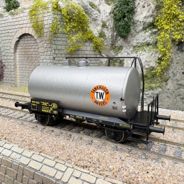 Wagon citerne léger Uerdingen Z, «Tankwagon Anvers», N°506128 [P], SNCB, Ep. III, BRAWA 51162, HO 1/87
