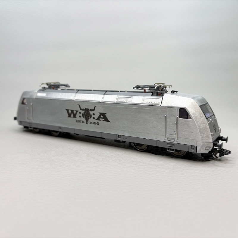 Locomotive électrique série 101, «Raw Metal Edition», Wacken Open Air, Ep. VI, TRIX 25475, HO 1/87 - DCC SON