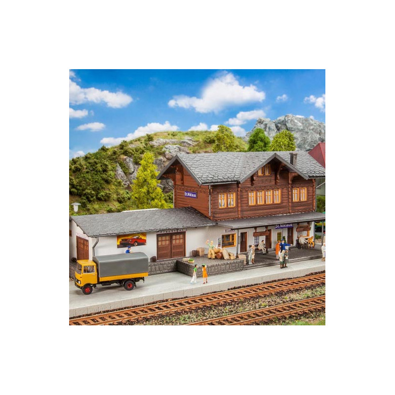 Gare de St. Niklaus - Faller 191730 - HO 1/87