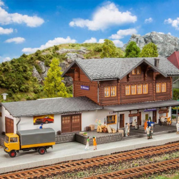 Gare de St. Niklaus - Faller 191730 - HO 1/87