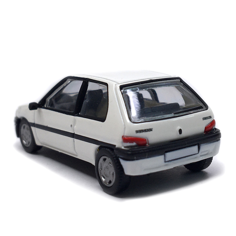 Peugeot 106, 3 portes phase 1, blanc, 1991 - SAI 6620 - HO 1/87
