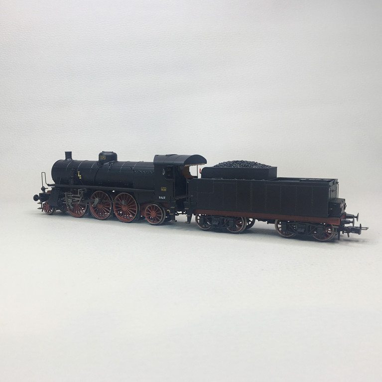 Locomotive vapeur Gr. 685, 1ère série, FS, Ep. III, RIVAROSSI HR2915, HO 1/87