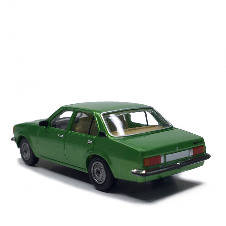 Opel ascona B, vert métallisé, 1975 - PCX 870813 - HO 1/87