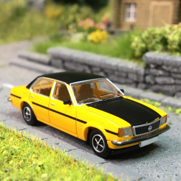 Opel ascona B, jaune/noir, 1975 - PCX 870814 - HO 1/87