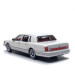 Lincoln town car, blanc, 1991 - PCX 870910 - HO 1/87