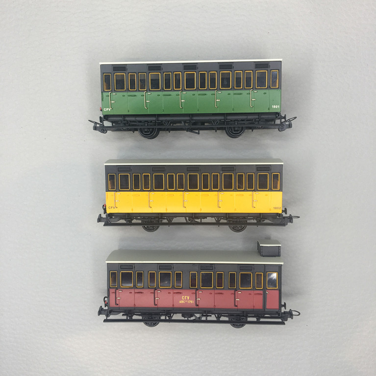 Coffret de 3 voitures «Cage à Poule», Train Touristique du Vivarais, Ep. IV-VI, REE VM-040, HOm-HOe 1/87