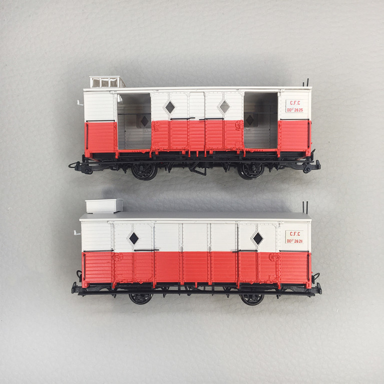 Coffret de 2 fourgons, N°2621 et 2625, CFC, Ep. III-IV, REE VM-047, HOm 1/87