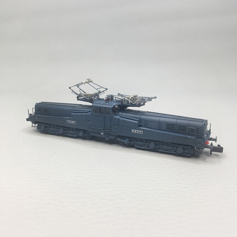 Locomotive électrique CC 14101, bleue, version d'origine, SNCF, Ep. III, ARNOLD HN2583 S, N 1/160 - DCC SON