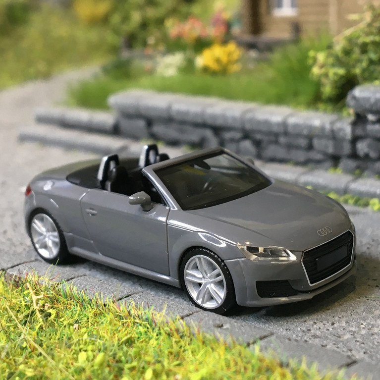Audi TT Roadster, gris, 2023 - HERPA 028400-002 - HO 1/87