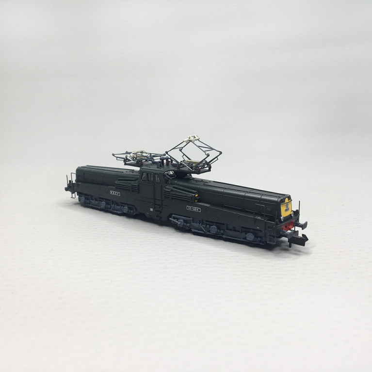 Locomotive électrique CC 14014, verte et jaune, SNCF, Ep. IV, ARNOLD HN2584, N 1/160