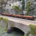 Coffret de 2 wagons plats Res-x, chargés de rails, DB AG, Ep. VI, TRIX 24431, HO 1/87