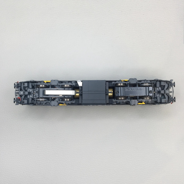 Locomotive électrique "Certus", N°2707, face rouge, jaune, SNCB, Ep. VI, LSMODELS 12557, HO 1/87