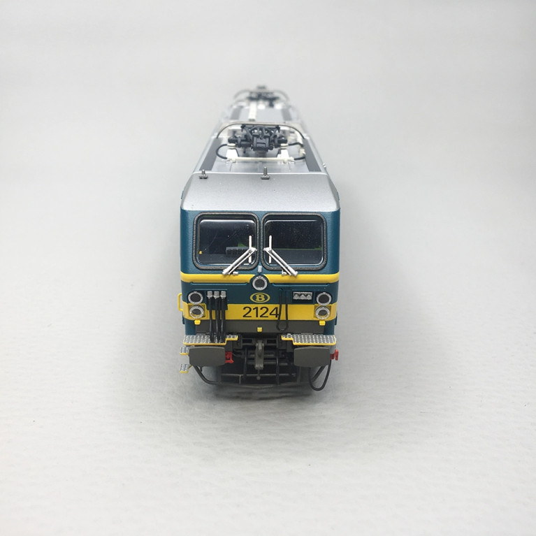 Locomotive électrique "Airco Magelan", N°2124, bleue et jaune, UIC, SNCB, Ep. V-VI, LSMODELS 12574, HO 1/87