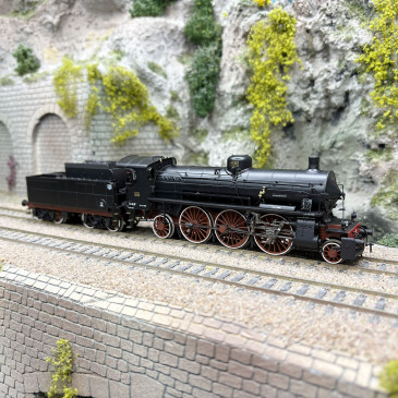 Locomotive à vapeur Gr. 685.089, 2e série, "La Regina", FS, Ep. VI, RIVAROSSI HR2916, HO 1/87