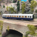 Voiture de cantonnement, type DEV AO, bleue et blanche, SNCF, Ep. IV-V, JOUEF HJ4216, HO 1/87